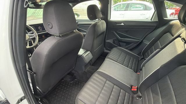 Used 2024 Volkswagen Jetta Sport FWD image 27