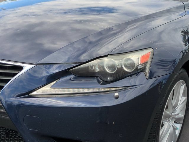Used 2014 Lexus IS 250 AWD w/ Luxury Package w/Gray Wood image 10