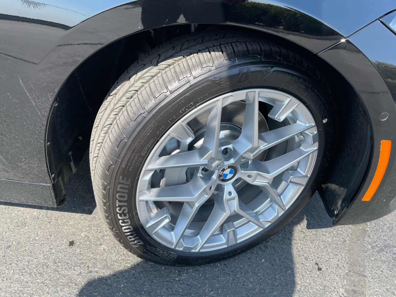 New 2025 BMW 330i Sedan w/ Convenience Package image 22