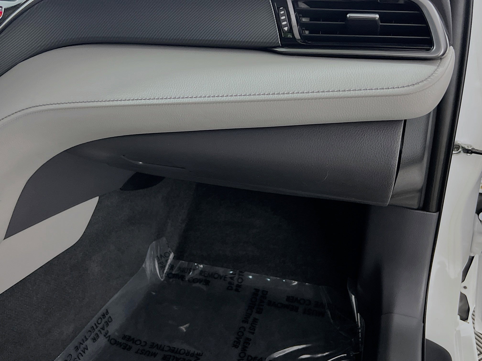 Used 2023 Toyota Camry SE image 35