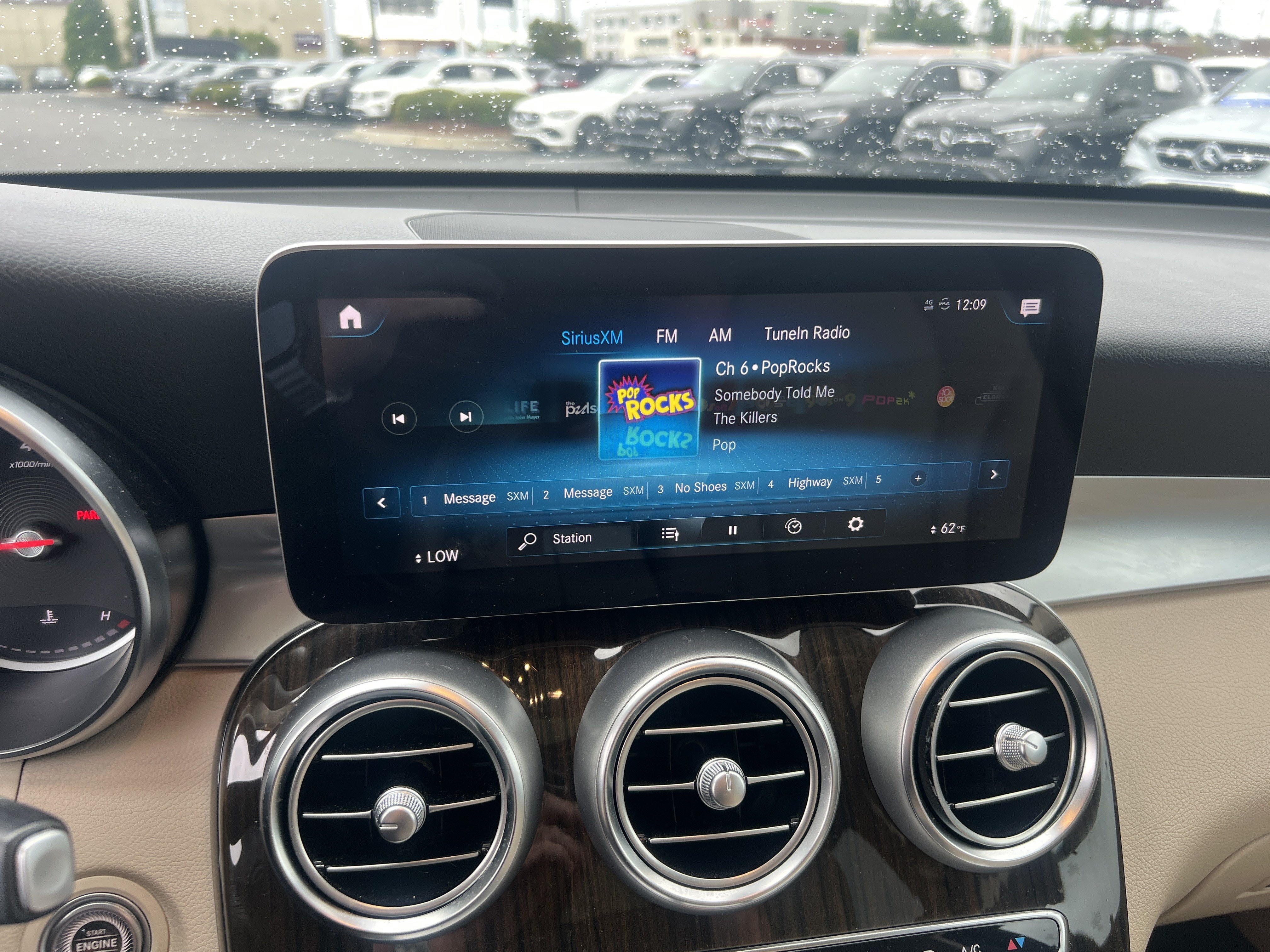 Certified 2022 Mercedes-Benz GLC 300 image 23