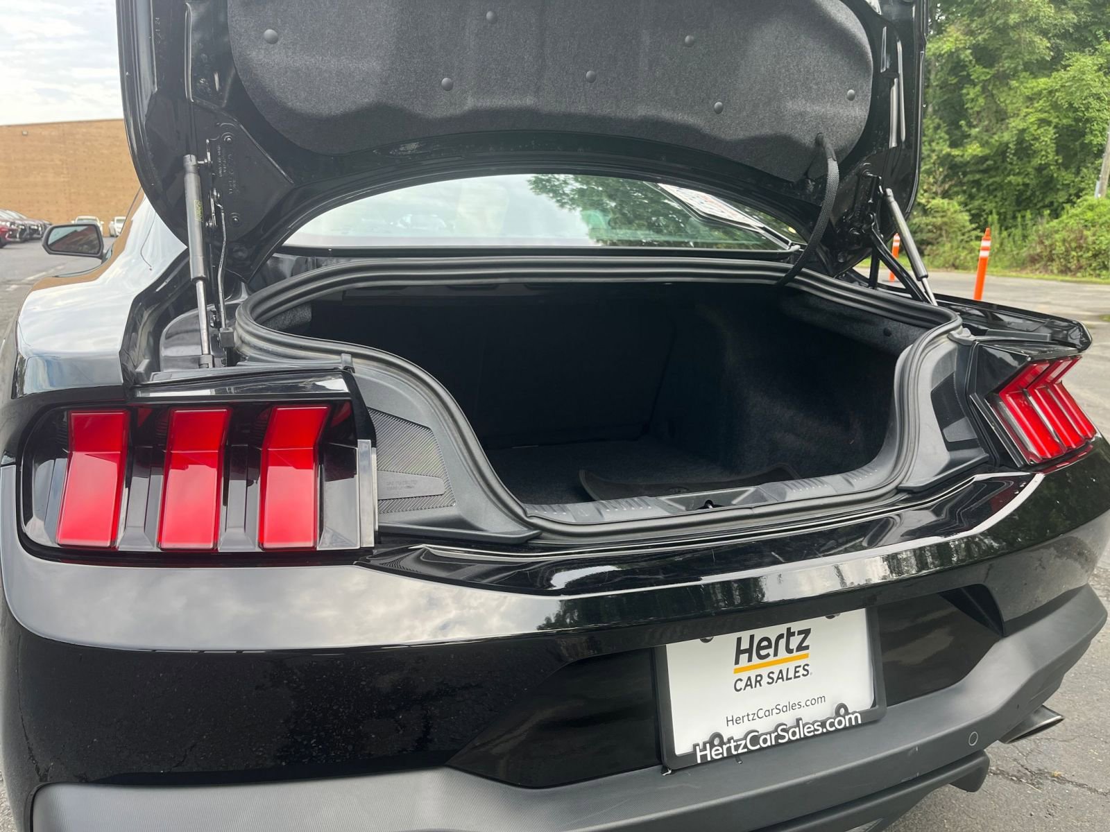 Used 2024 Ford Mustang Premium image 30