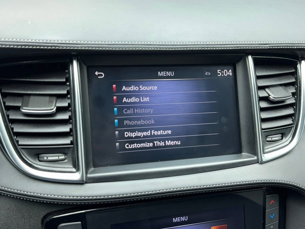 Used 2023 INFINITI QX50 Luxe image 19