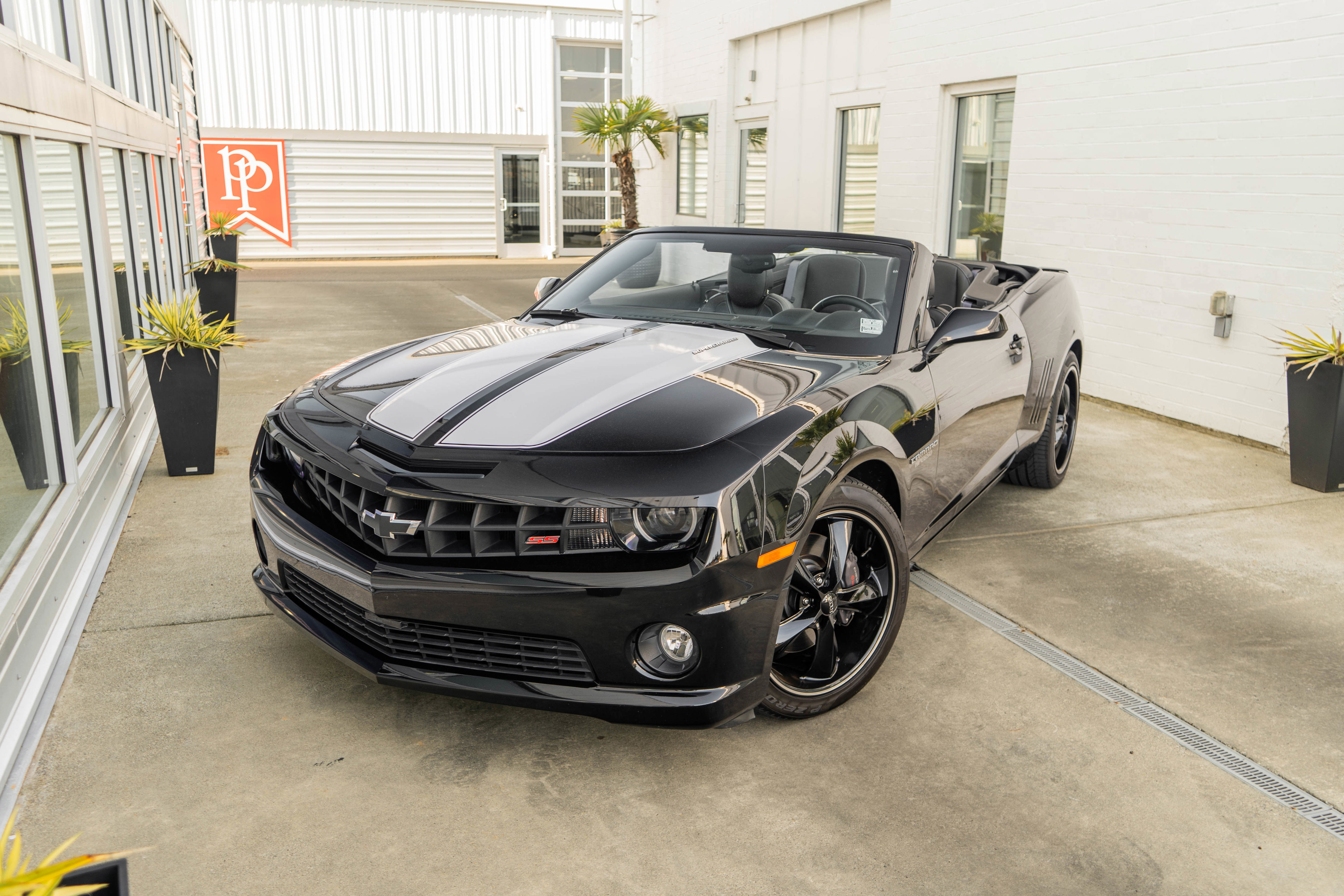 Used 2011 Chevrolet Camaro SS w/ RS Package RWD image 3