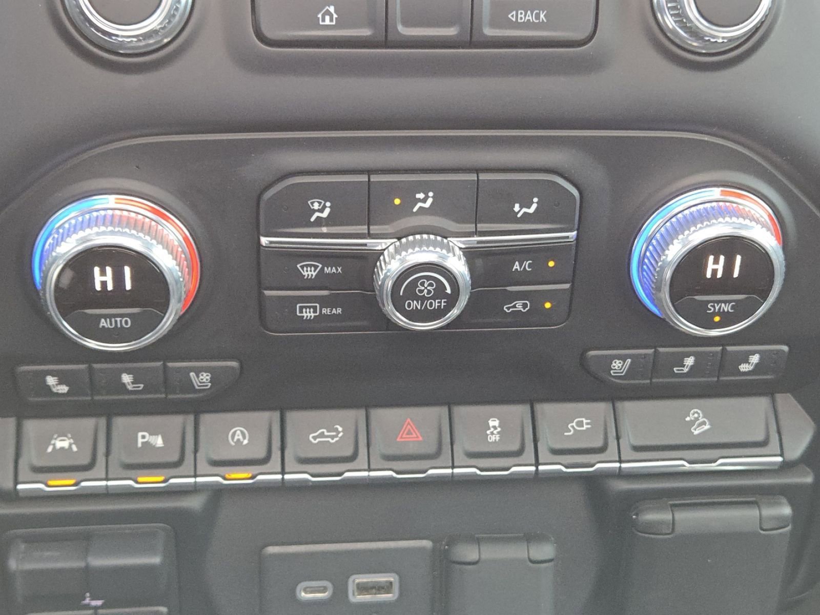 Used 2019 GMC Sierra 1500 SLT w/ SLT Premium Plus Package image 38