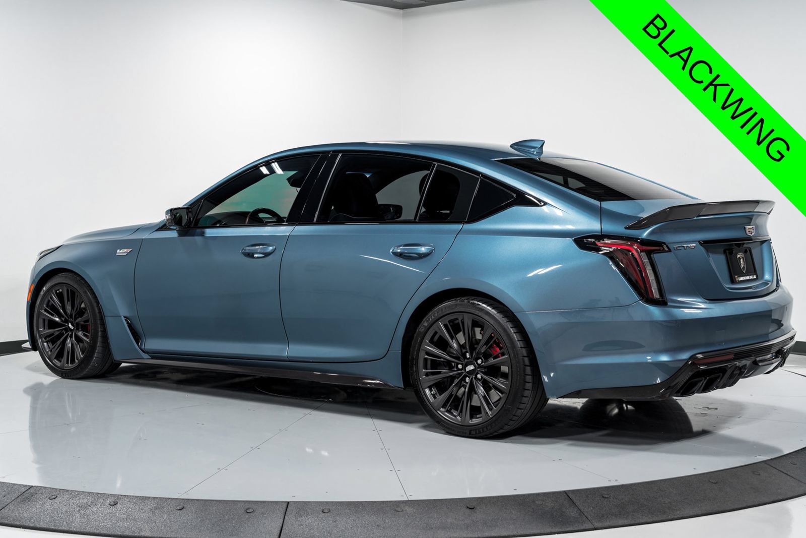 Used 2024 Cadillac CT5 V Blackwing w/ Carbon Fiber Package 2 RWD image 5