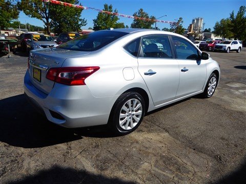 Used 2017 Nissan Sentra SV image 6