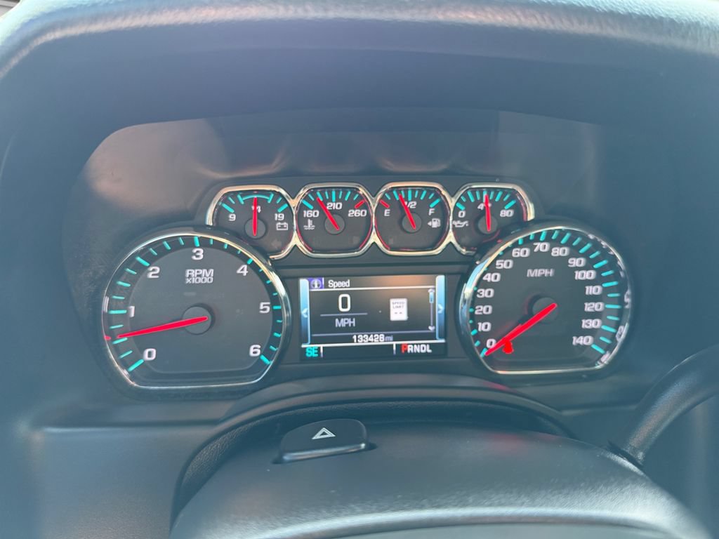 Used 2017 GMC Yukon SLT AWD/4WD image 14