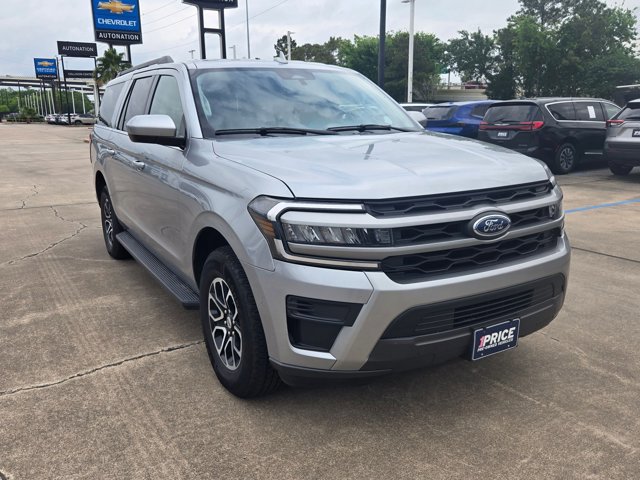 Used 2024 Ford Expedition Max XLT RWD image 7