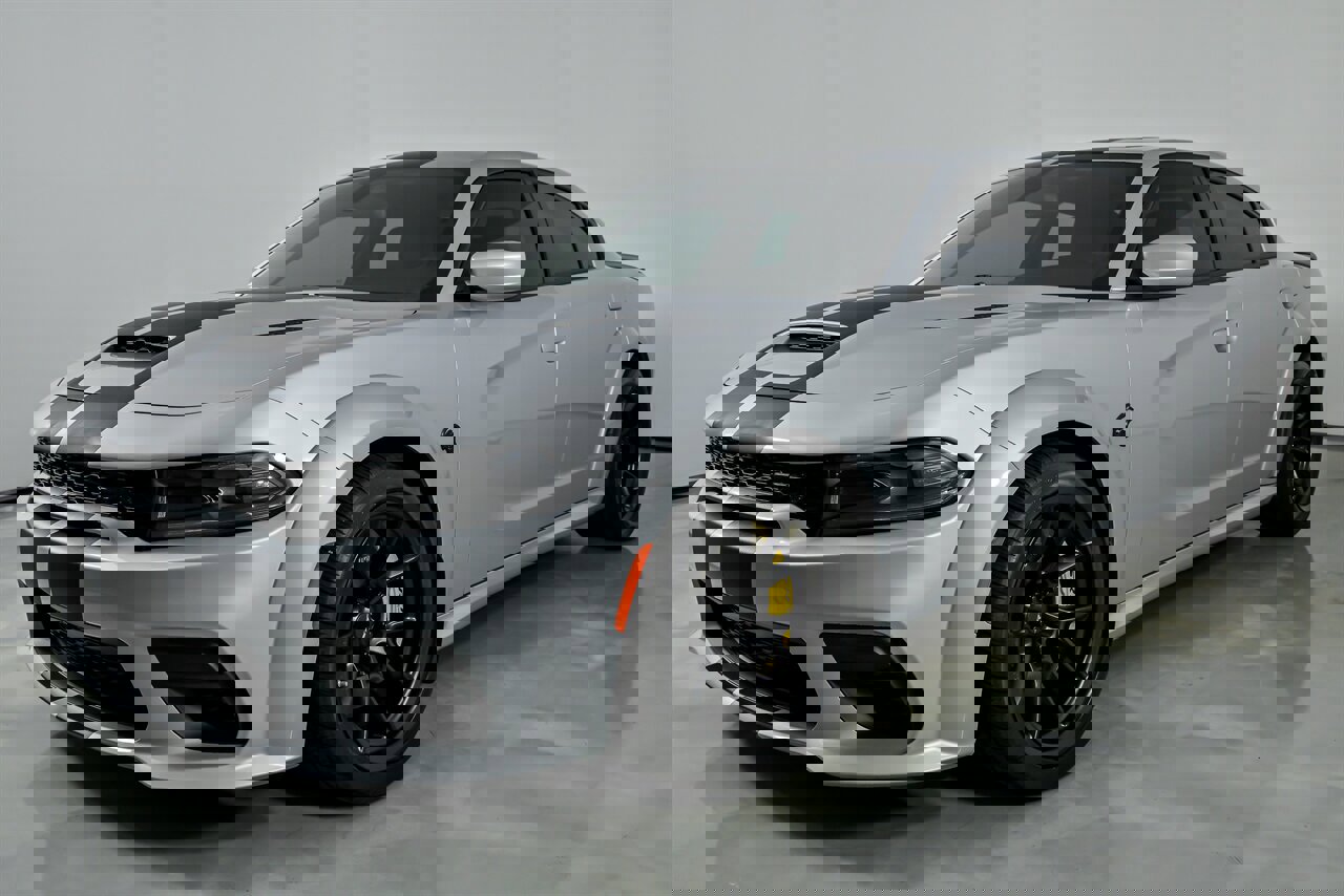 Used 2022 Dodge Charger SRT Hellcat image 6