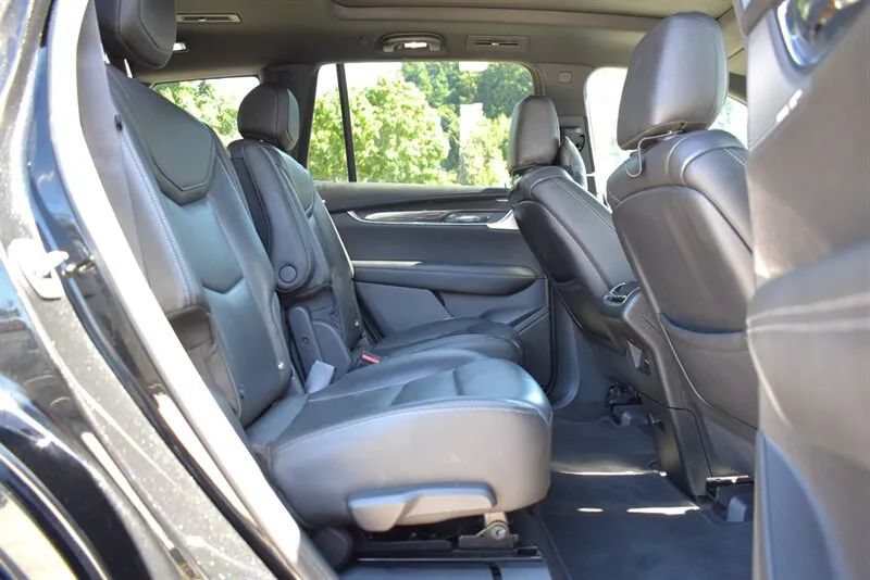 Used 2020 Cadillac XT6 Sport AWD/4WD image 31
