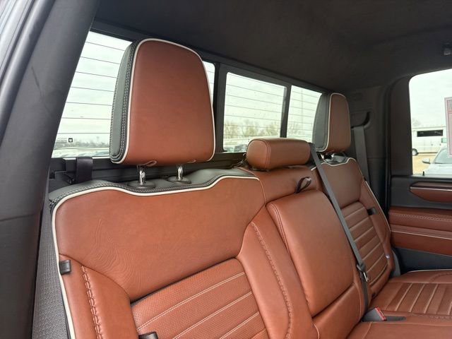 Used 2024 GMC Sierra 2500 Denali Ultimate image 47