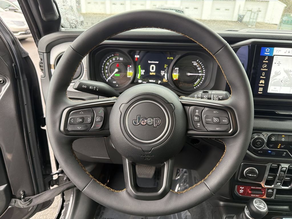 Used 2024 Jeep Wrangler Unlimited image 22