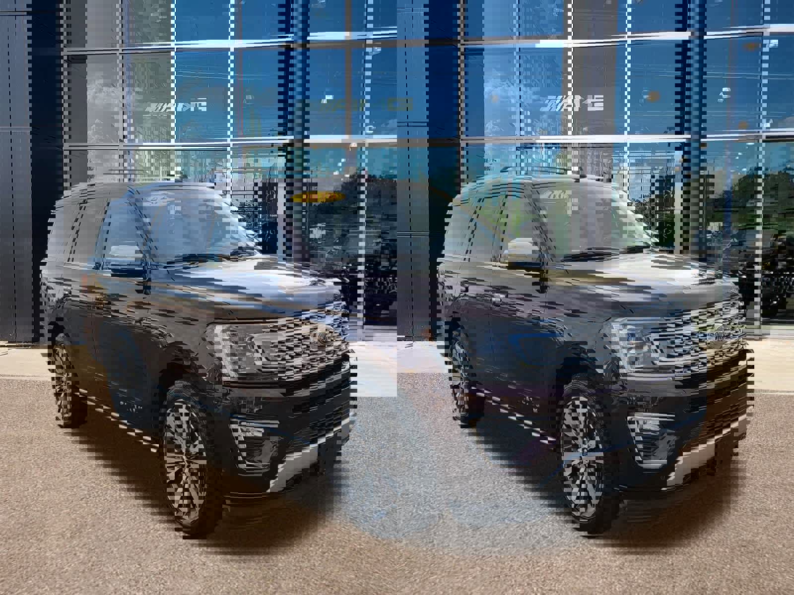 Used 2020 Ford Expedition Platinum image 3