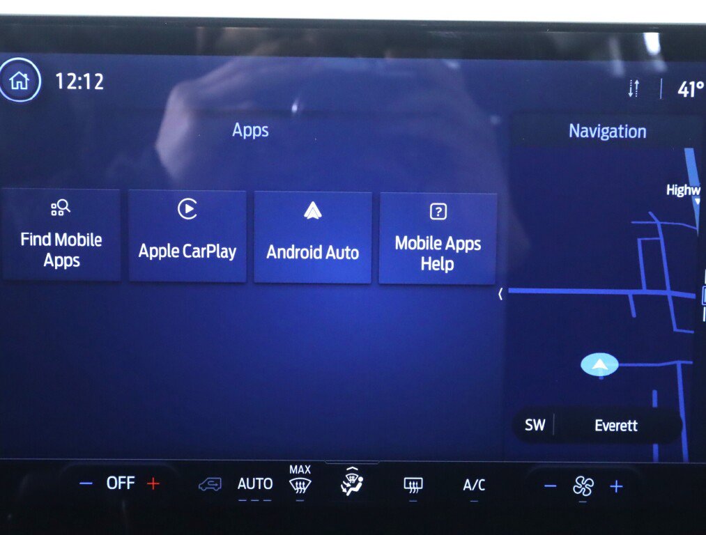 Used 2024 Ford Transit 350 XLT image 19