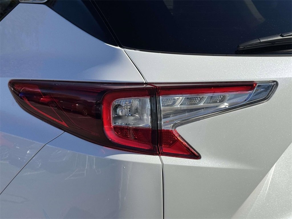 Certified 2024 Acura RDX w/ Technology Package image 9