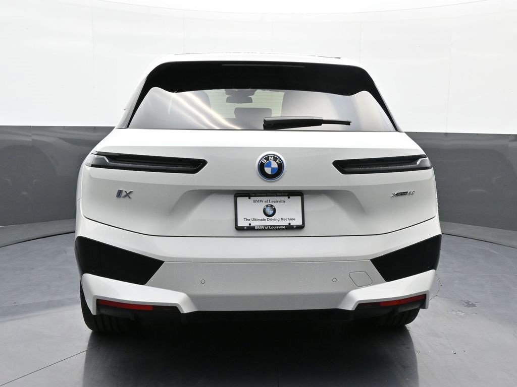 New 2025 BMW iX xDrive50 image 6