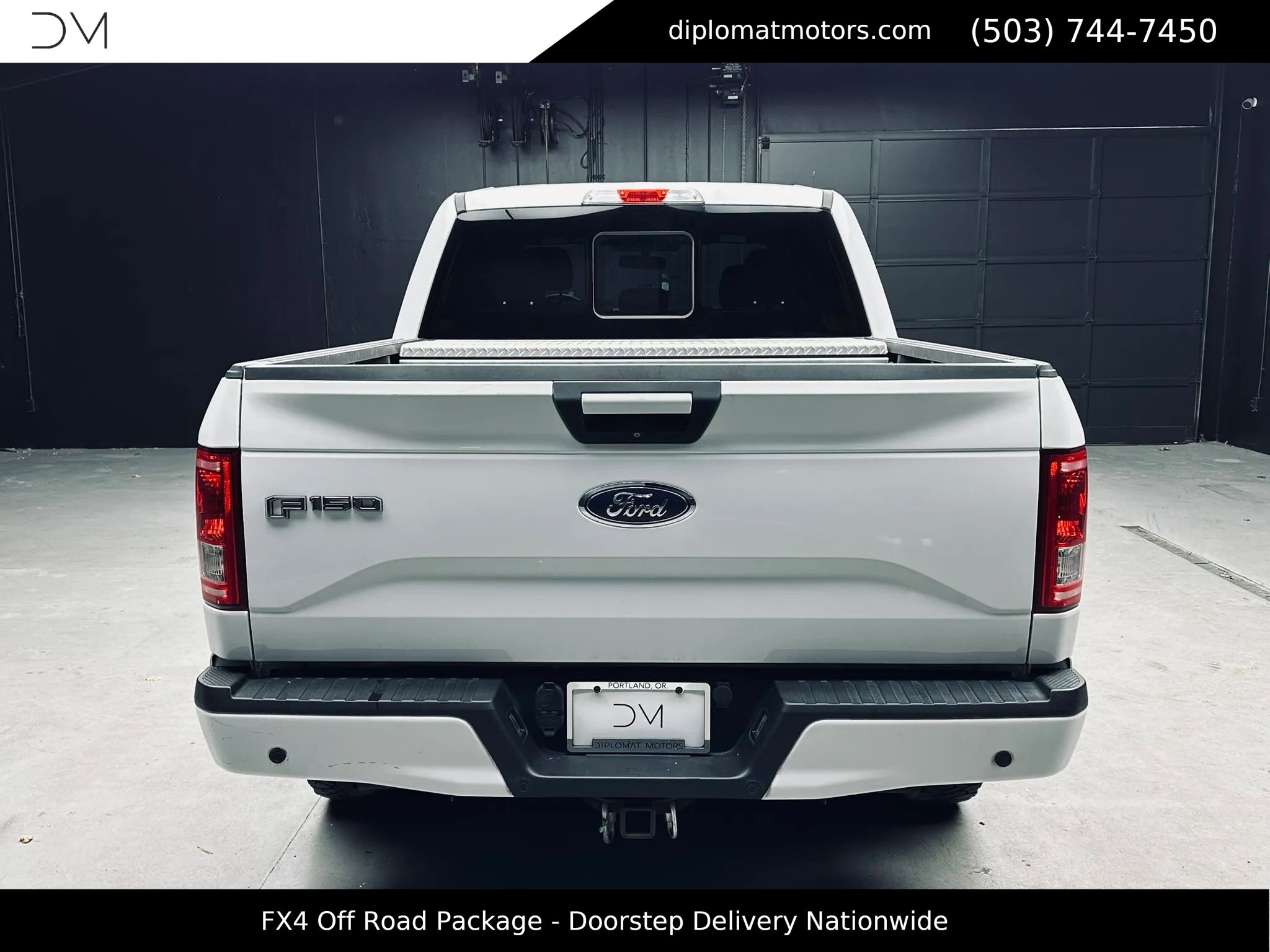 Used 2017 Ford F150 XLT w/ Equipment Group 302A Luxury AWD/4WD image 6