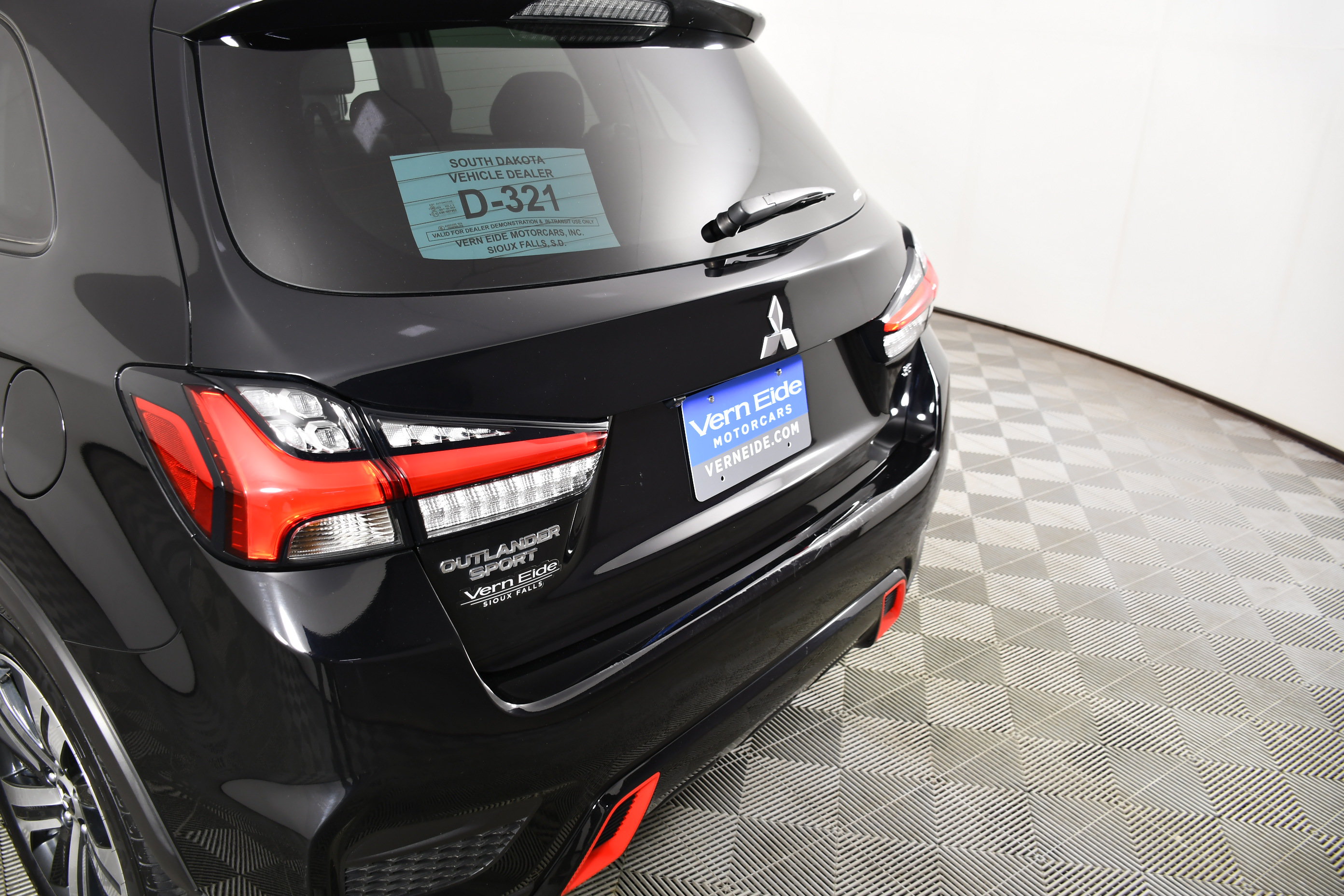 Used 2023 Mitsubishi Outlander Sport SE AWD/4WD image 15