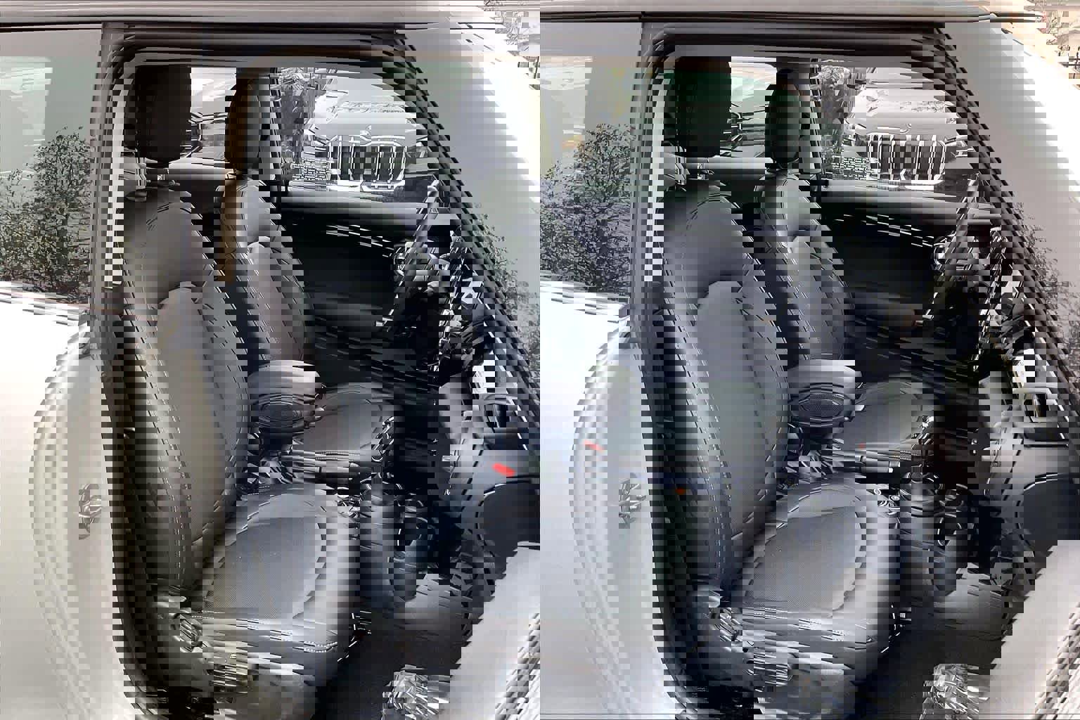 Used 2020 MINI Cooper 2-Door Hardtop image 10