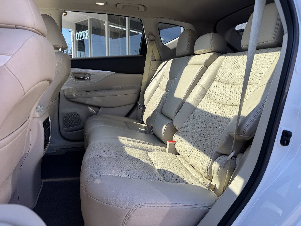 Used 2015 Nissan Murano Platinum w/ Platinum Technology Package AWD/4WD image 27