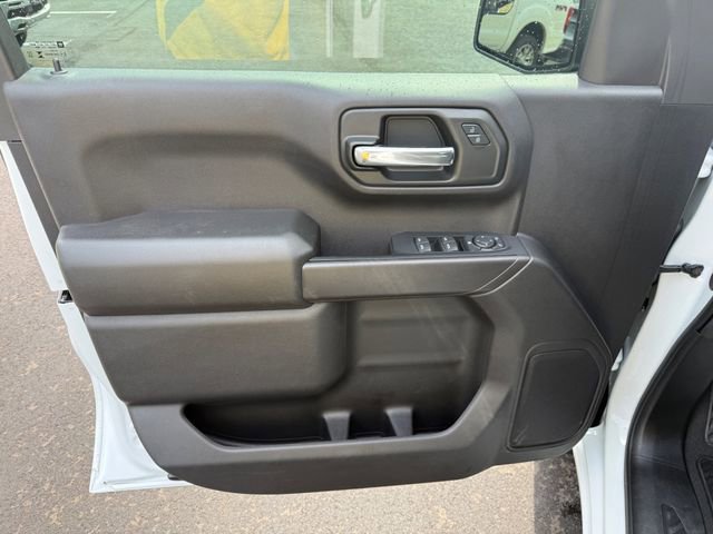 Used 2024 Chevrolet Silverado 1500 Custom image 3