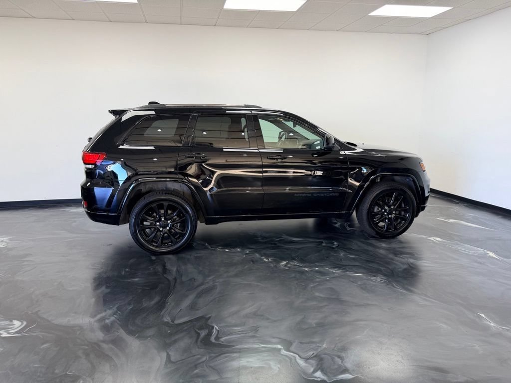 Used 2021 Jeep Grand Cherokee Altitude AWD/4WD image 23