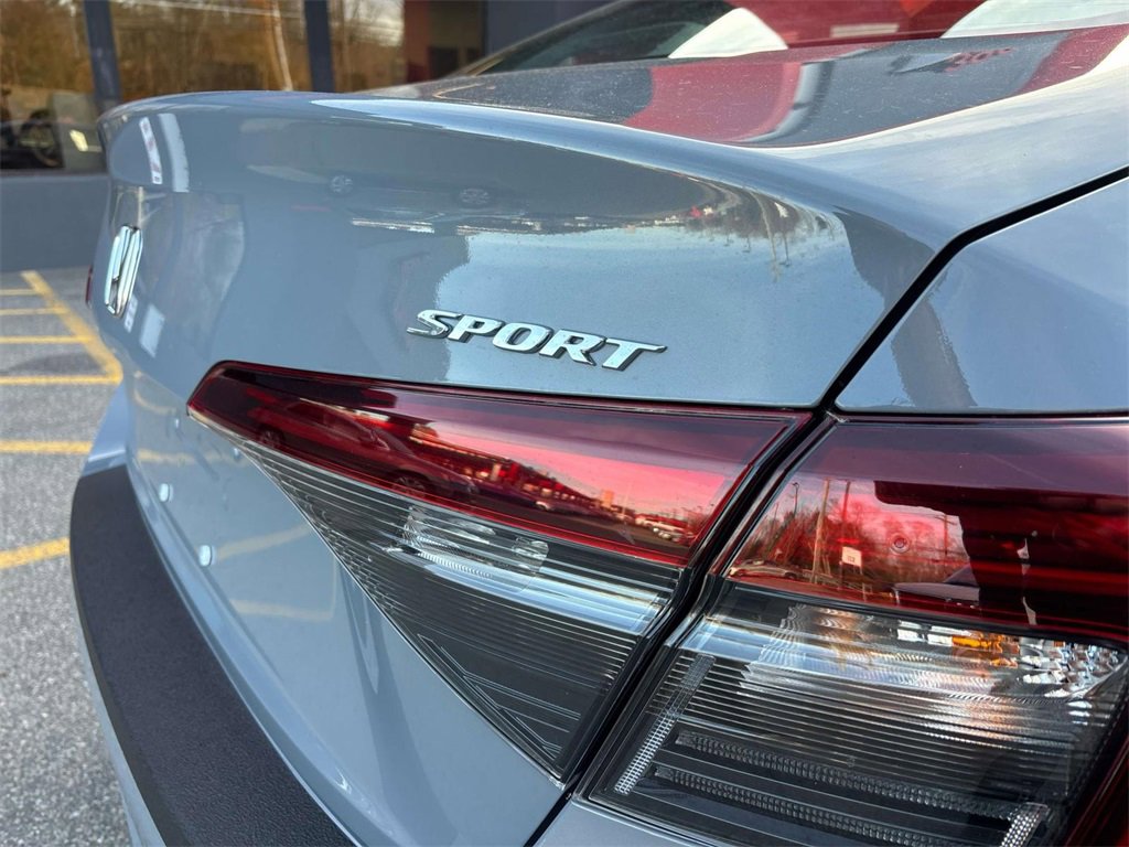 Used 2025 Honda Civic Sport image 33