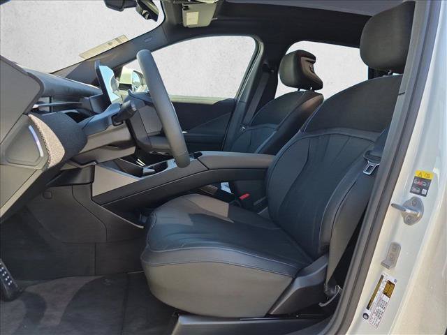 New 2027 BMW iX3 50 xDrive w/ M Sport Package AWD/4WD image 4