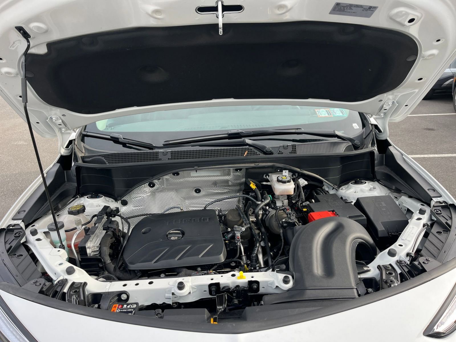 Used 2025 Buick Encore GX Preferred image 31