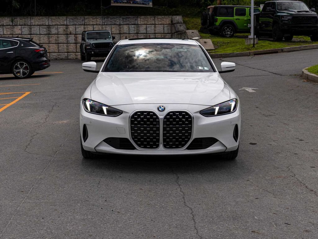 Used 2026 BMW 430i xDrive Coupe AWD/4WD image 2