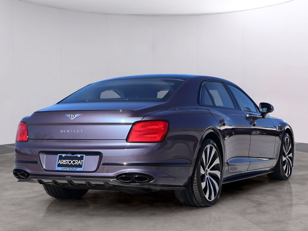 Used 2023 Bentley Flying Spur Azure AWD/4WD image 7