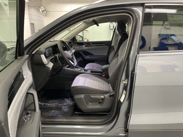 New 2026 Volkswagen Tiguan S image 7