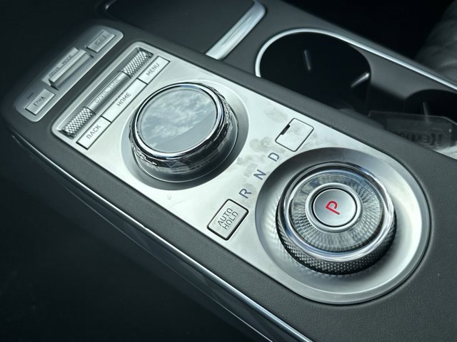 Used 2024 Genesis GV70 3.5T Sport w/ Sport Advanced Package image 29