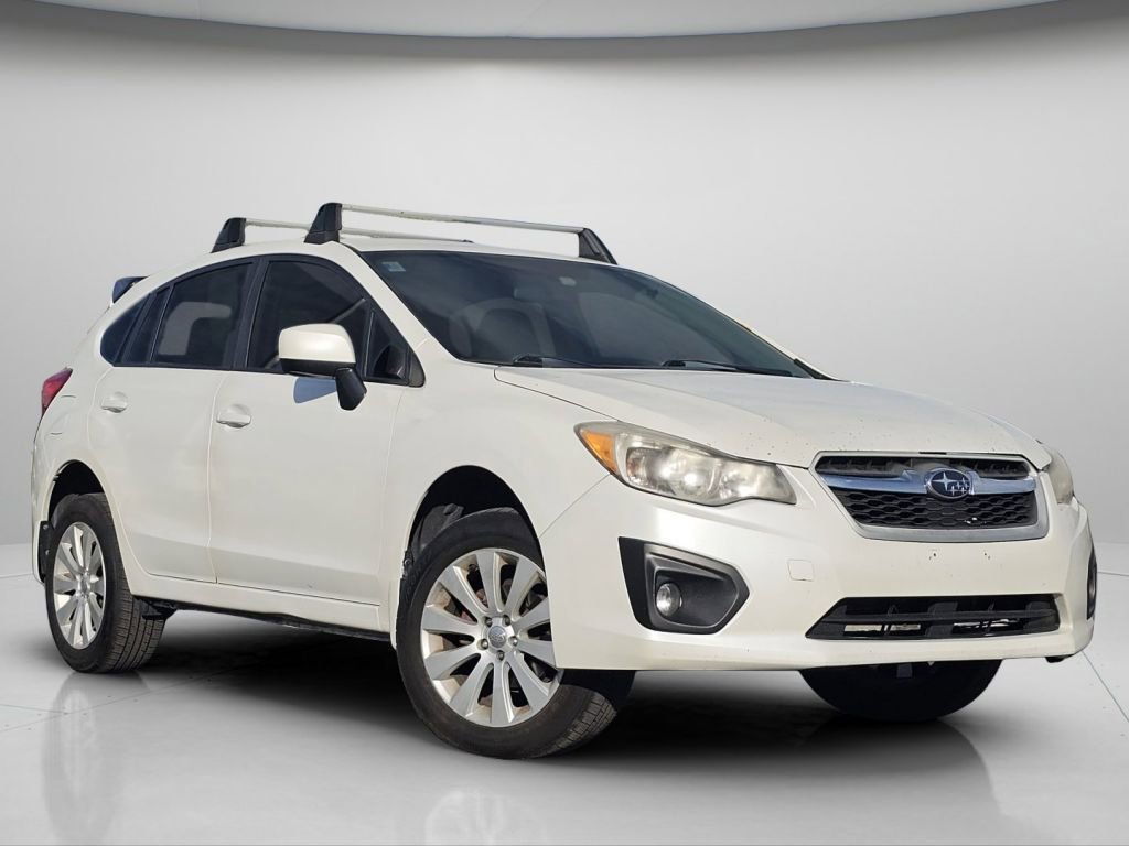 Used 2014 Subaru Impreza 2.0i Premium w/ All-Weather Package w/CVT image 2