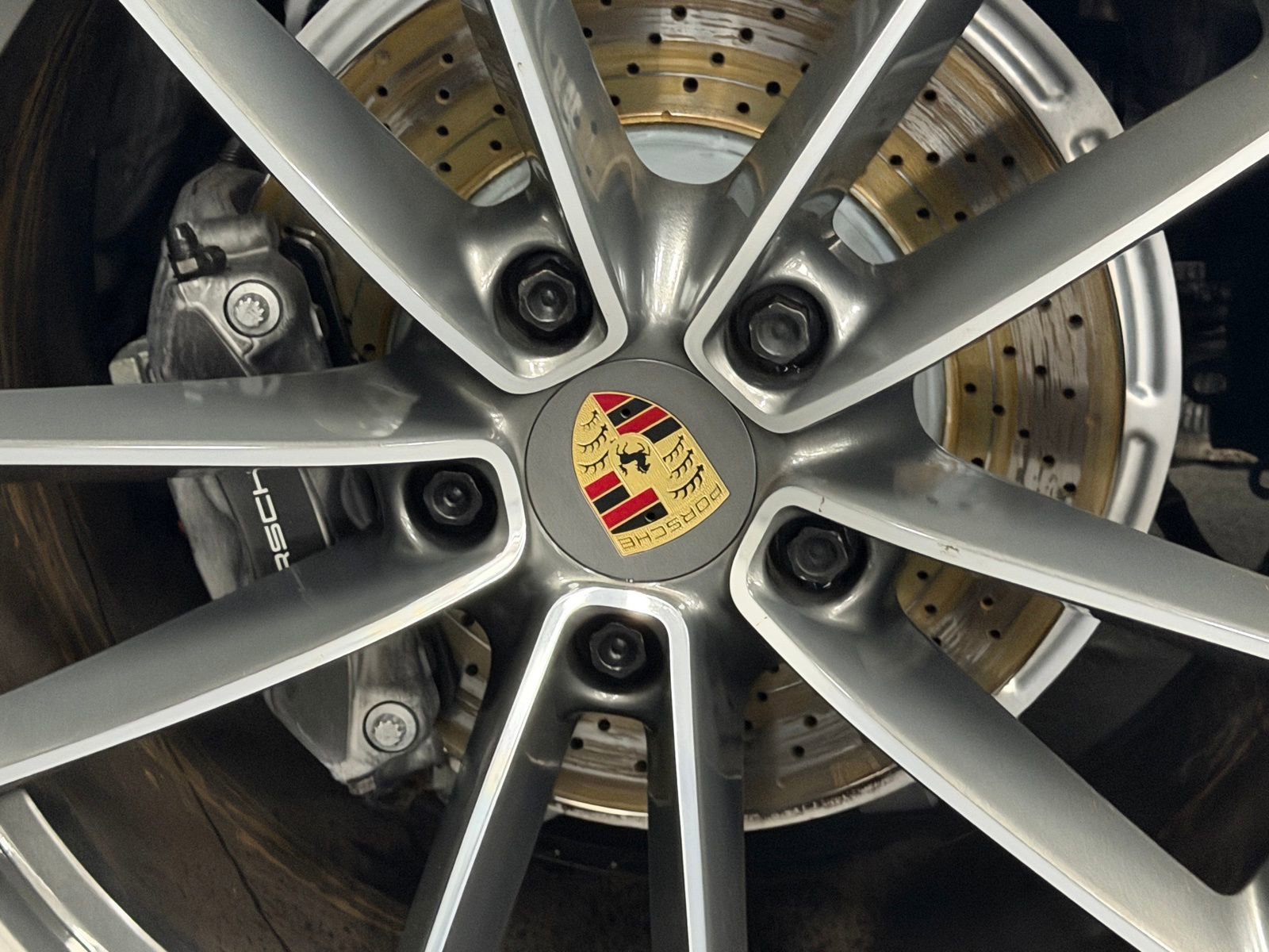 Used 2023 Porsche 911 Carrera w/ Premium Package image 16