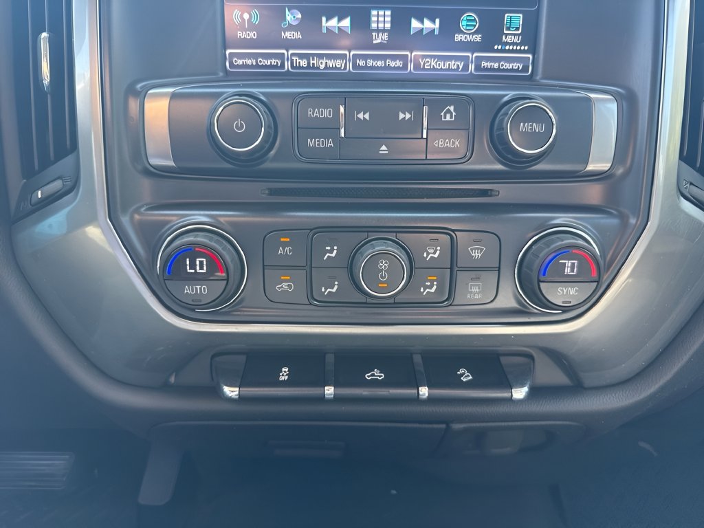 Used 2017 Chevrolet Silverado 1500 LT w/ All Star Edition AWD/4WD image 22