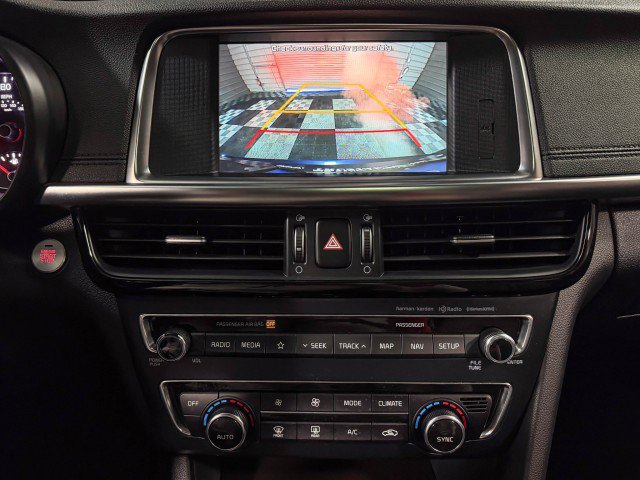 Used 2018 Kia Optima EX w/ Technology Package image 25