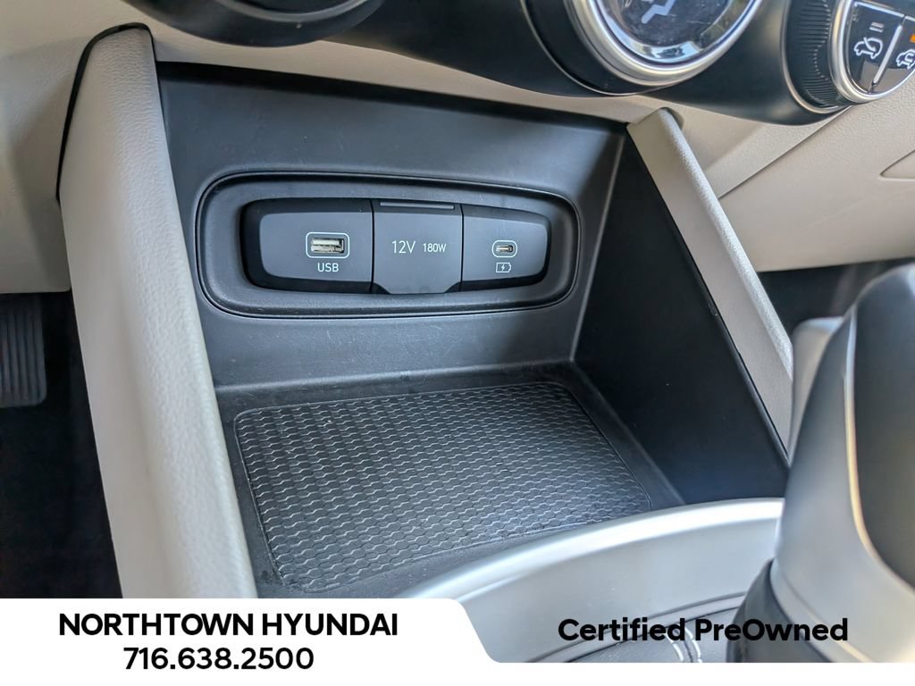 Certified 2023 Hyundai Venue SEL w/ Cargo Package FWD image 17