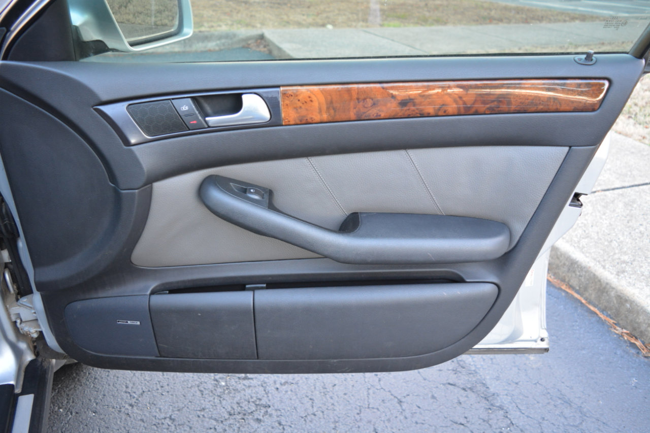 Used 2004 Audi allroad 2.7T image 16