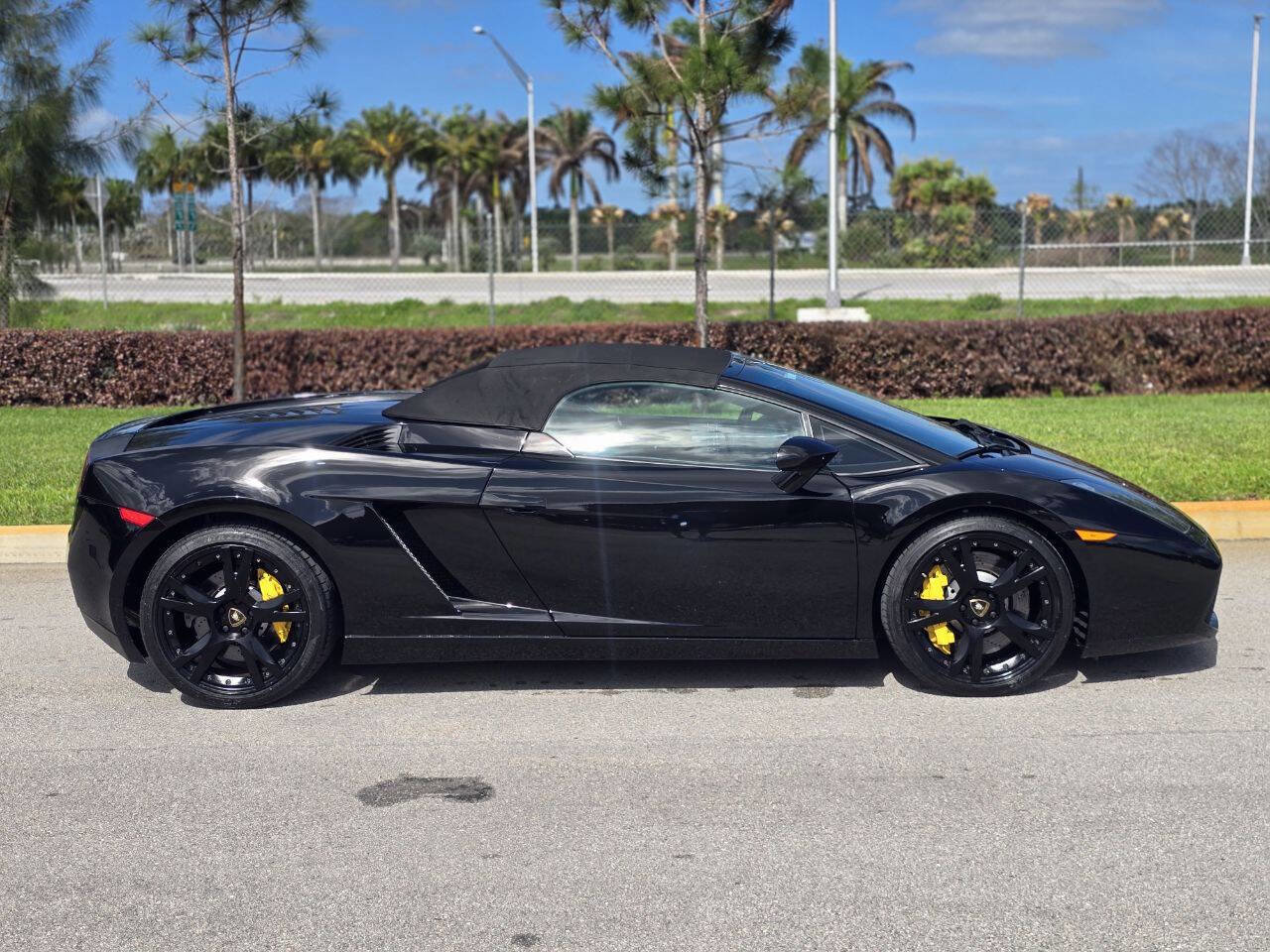 Used 2006 Lamborghini Gallardo Spyder image 6