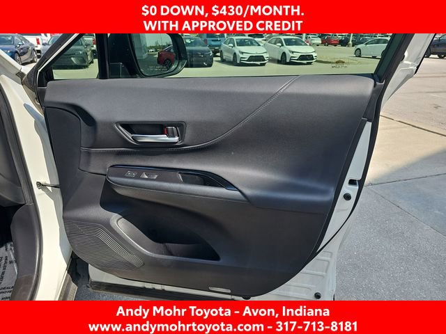 Used 2021 Toyota Venza LE AWD/4WD image 37