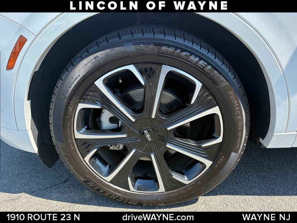 Certified 2024 Lincoln Nautilus Reserve w/ Equipment Group 202A AWD/4WD image 26