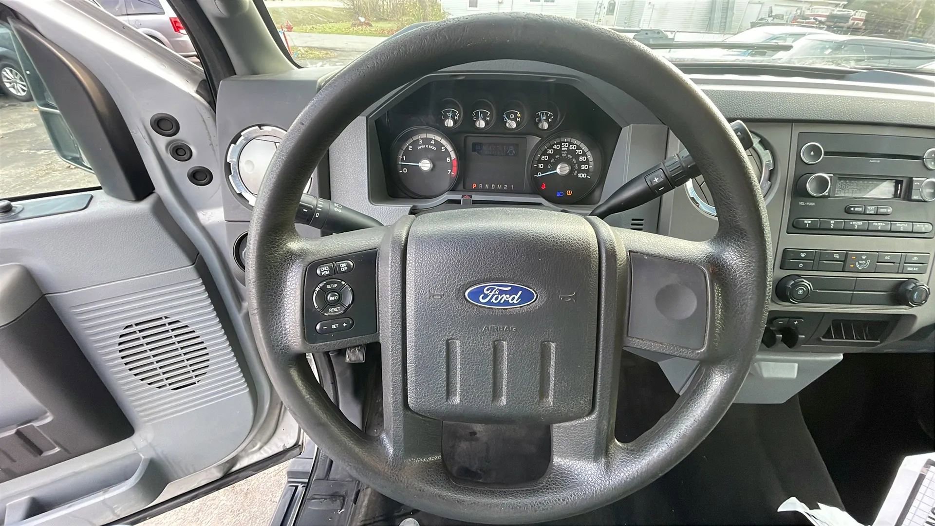 Used 2012 Ford F250 XLT w/ Snow Plow Prep Pkg image 17