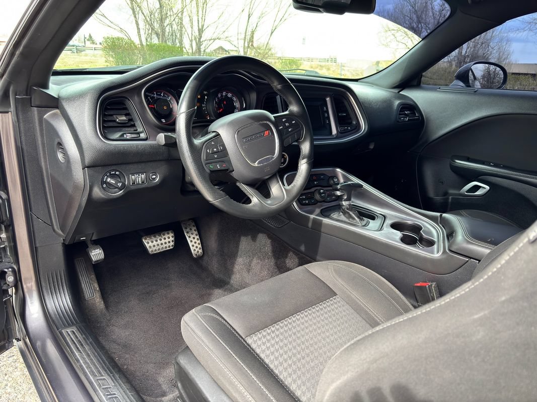 Used 2016 Dodge Challenger R/T w/ Blacktop Package RWD image 16