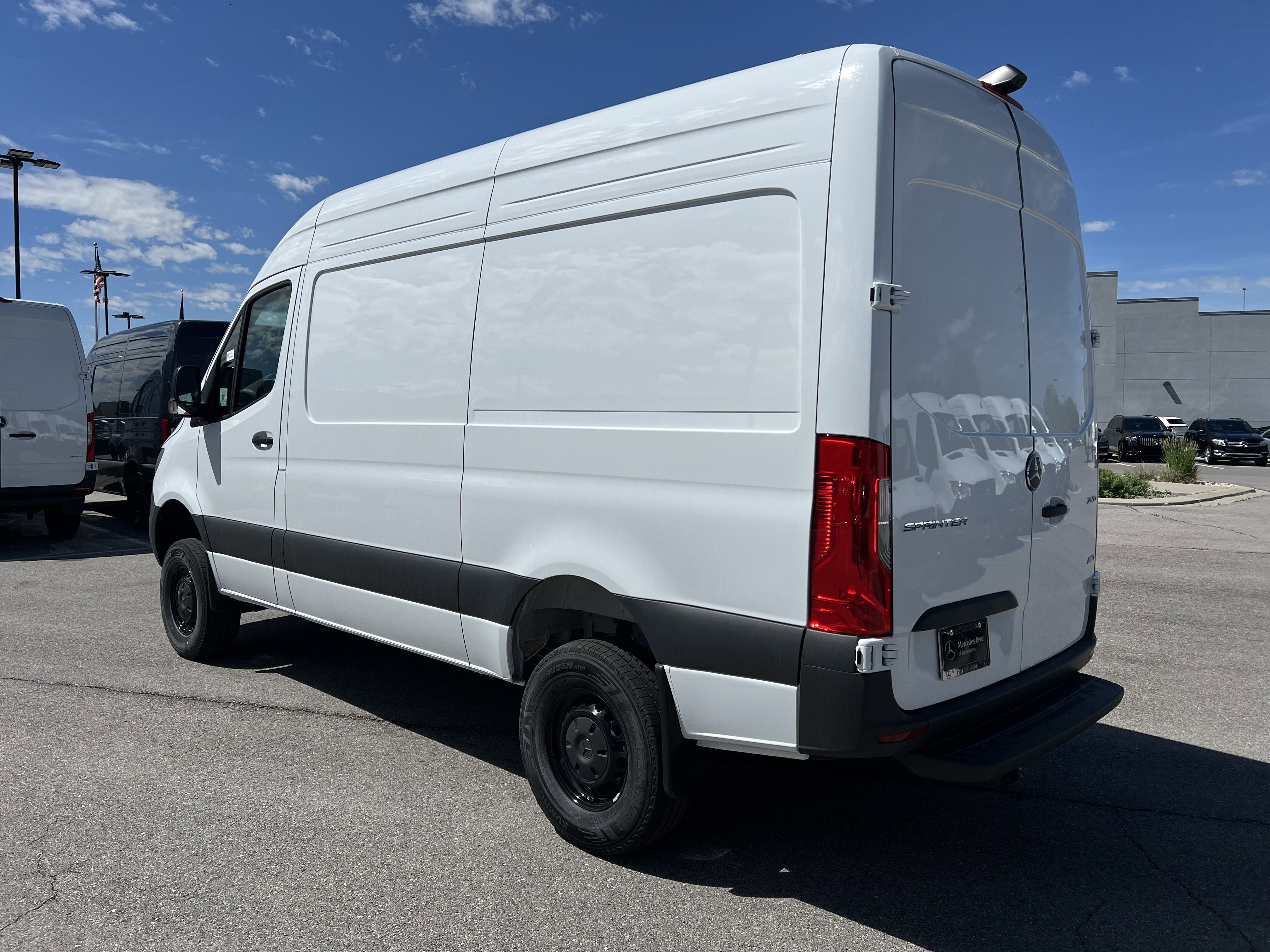 New 2025 Mercedes-Benz Sprinter 2500 image 8