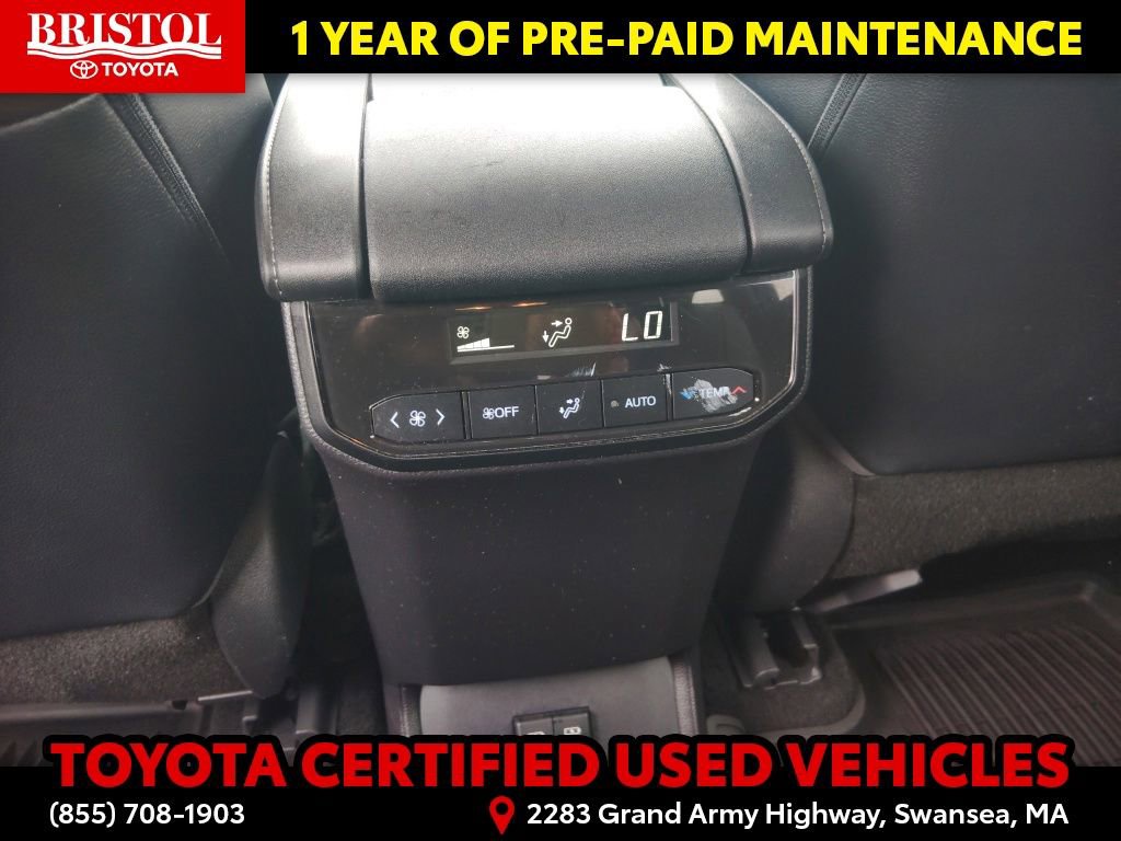 Certified 2020 Toyota Highlander XLE AWD/4WD image 11
