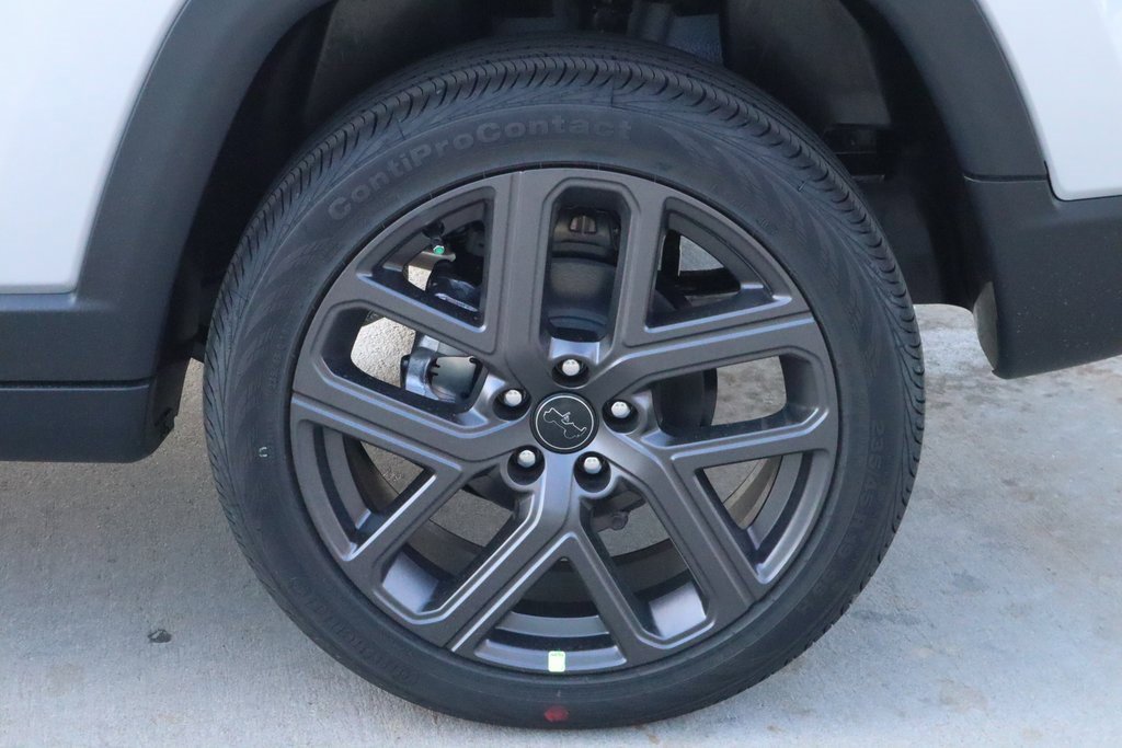 New 2026 Jeep Compass Latitude image 18