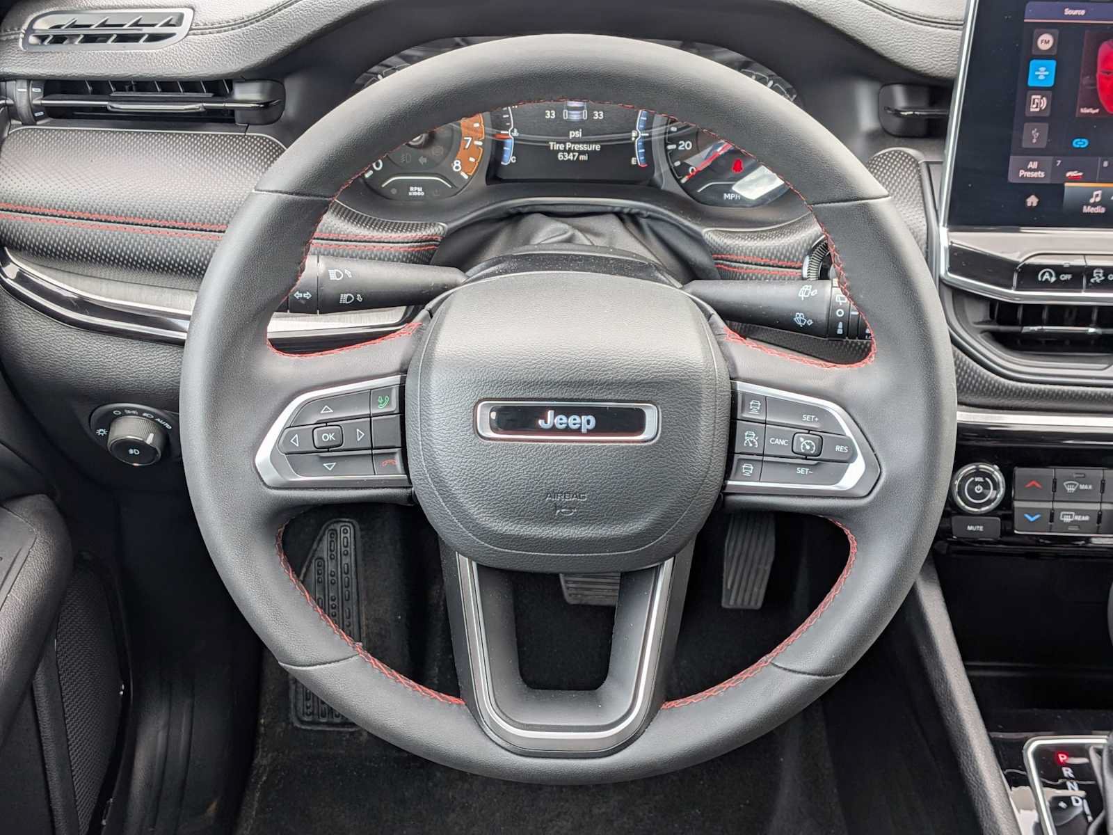 Used 2024 Jeep Compass Trailhawk AWD/4WD image 21