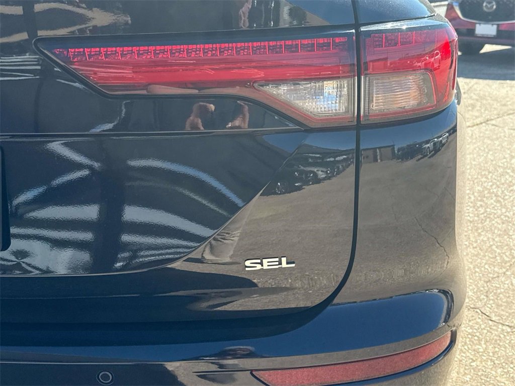 Used 2023 Mitsubishi Outlander SEL Black Edition image 9